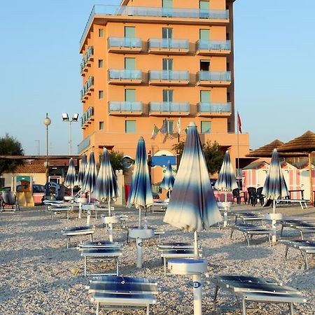 Abbazia Club Hotel Marotta Εξωτερικό φωτογραφία